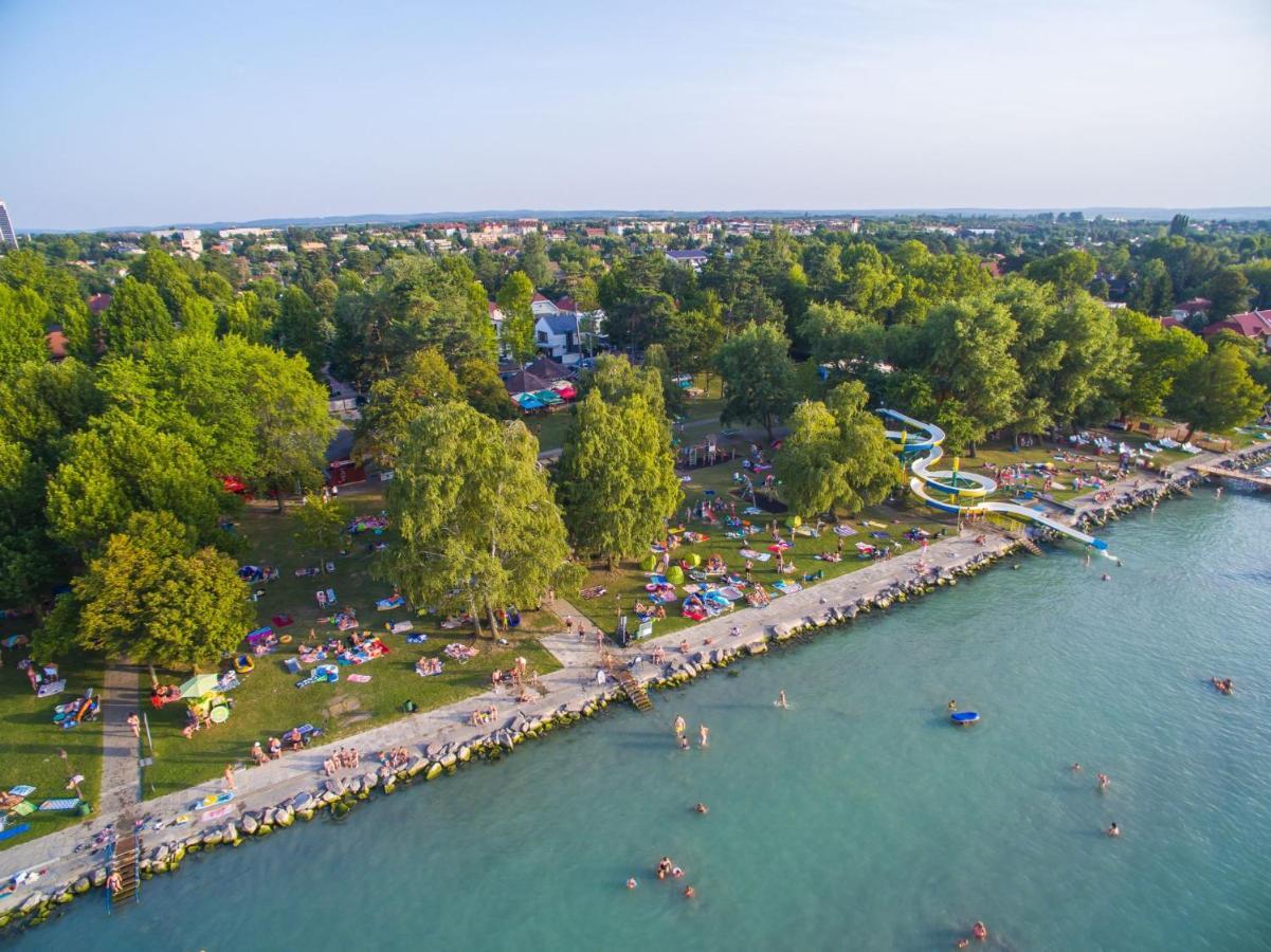 Anno Apartman Siófok Buitenkant foto