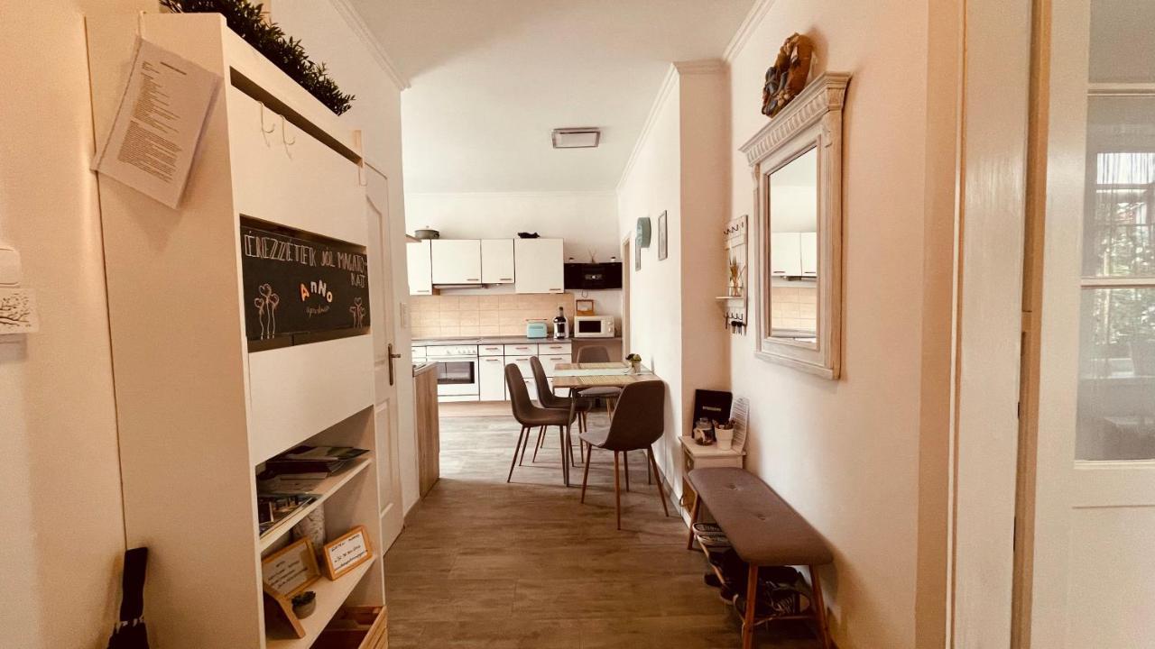 Anno Apartman Siófok Buitenkant foto