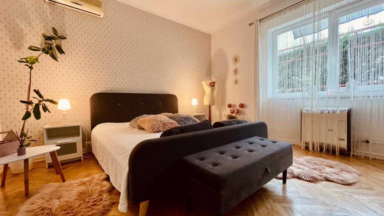 Anno Apartman Siófok Buitenkant foto