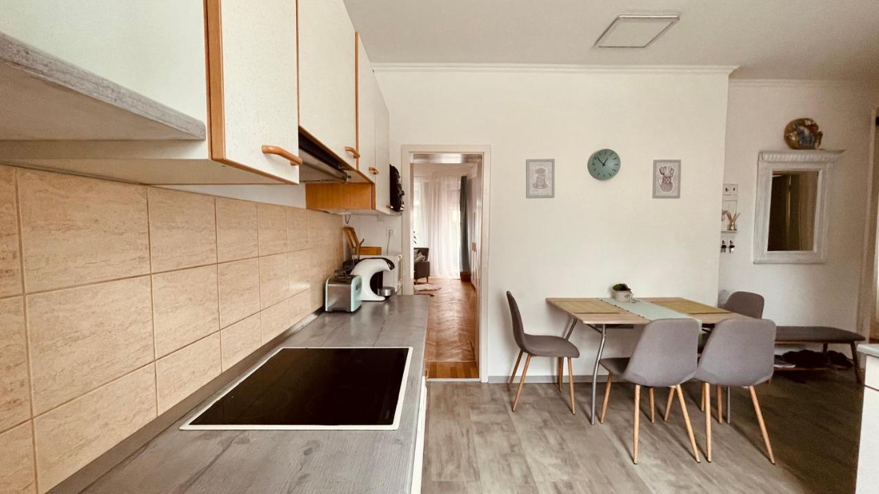 Anno Apartman Siófok Buitenkant foto
